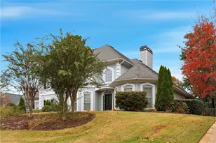 1020 Cathedral Dr, Alpharetta, GA 30004 - Photo 3