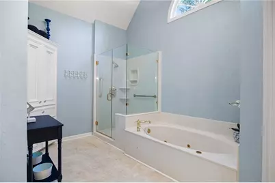 12440 Brookhill Crossing Lane, Alpharetta, GA 30004 - Photo 17