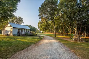 195 Sims Farm Wy, Maysville, GA 30558 - Photo 9