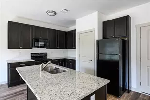 1820 Forkview Ct, Lawrenceville, GA 30044 - Photo 3