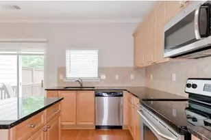 1509 Liberty Pkwy, Atlanta, GA 30318 - Photo 9