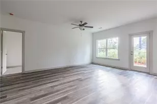 1830 Forkview Ct, Lawrenceville, GA 30044 - Photo 9