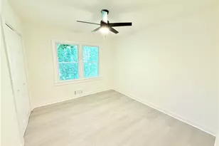 3994 E Hilda Cir, Decatur, GA 30035 - Photo 9