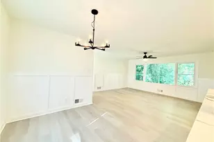 3994 E Hilda Cir, Decatur, GA 30035 - Photo 3