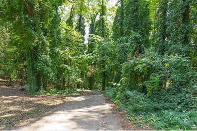 250 E Memorial Drive, Dallas, GA 30132 - Photo 37