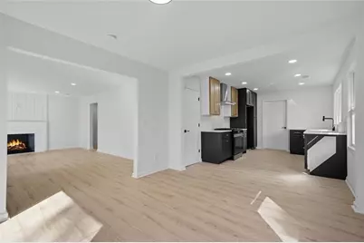 2885 Dale Creek Drive NW, Atlanta, GA 30318 - Photo 5