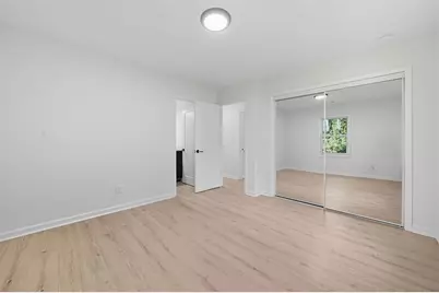 2885 Dale Creek Drive NW, Atlanta, GA 30318 - Photo 15