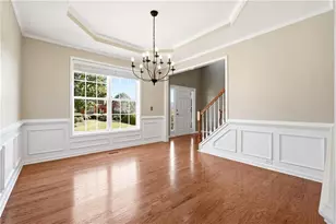 304 Meadowcrest Cir, Canton, GA 30115 - Photo 7