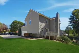 304 Meadowcrest Cir, Canton, GA 30115 - Photo 39