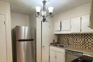 7560 Taylor Rd, Riverdale, GA 30274 - Photo 5