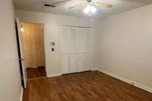 7560 Taylor Rd, Riverdale, GA 30274 - Photo 9