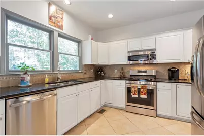 1895 Oak Tree Hollow, Alpharetta, GA 30005 - Photo 9