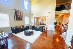 6117 Golf View Crossing, Locust Grove, GA 30248 - Photo 5