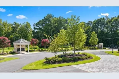 2033 Magnolia Lane, Milton, GA 30004 - Photo 9