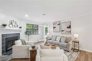 112 Barrington Hills Dr, Atlanta, GA 30350 - Photo 3