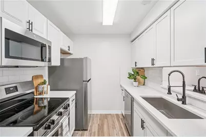 112 Barrington Hills Drive, Atlanta, GA 30350 - Photo 7