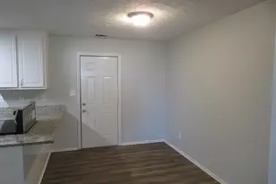 32 Bay Cove Dr, Stockbridge, GA 30281 - Photo 5