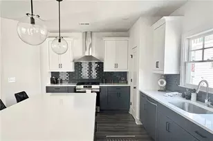 3317 Stillwood Ln, Hapeville, GA 30354 - Photo 3