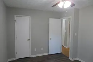 1486 Carriage Ln, Jonesboro, GA 30238 - Photo 9