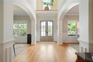 6765 Creekview Ln, Cumming, GA 30041 - Photo 5