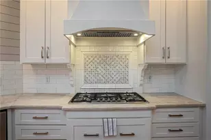 8010 Wakehurst Pl, Cumming, GA 30040 - Photo 23