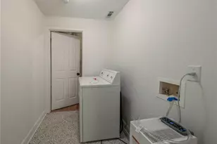 8010 Wakehurst Pl, Cumming, GA 30040 - Photo 51