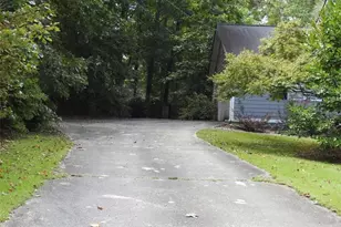 3487 Samantha Dr, Buford, GA 30519 - Photo 9