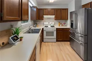 1104 Huntington Trce SE, Smyrna, GA 30082 - Photo 9