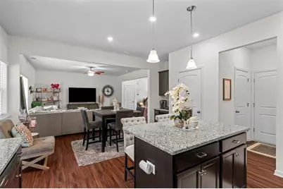 586 Collington Circle, Dalton, GA 30721 - Photo 9