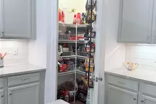 3910 Hamilton Cove Ct, Cumming, GA 30028 - Photo 17