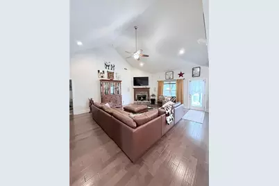 3910 Hamilton Cove Court, Cumming, GA 30028 - Photo 9