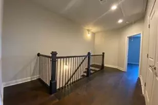 8025 Linfield Way, Atlanta, GA 30350 - Photo 9