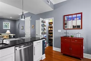 718 Cosmopolitan Dr NE, Atlanta, GA 30324 - Photo 15