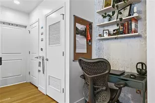 44 Peachtree Pl, Atlanta, GA 30309 - Photo 11