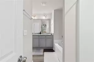 9122 Golfview Cir, Covington, GA 30014 - Photo 7