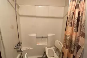 1049 Desota St SE, Gainesville, GA 30501 - Photo 17