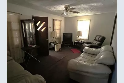 1049 Desota Street SE, Gainesville, GA 30501 - Photo 3