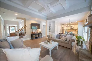 609 Arches Park Ln, Canton, GA 30114 - Photo 5