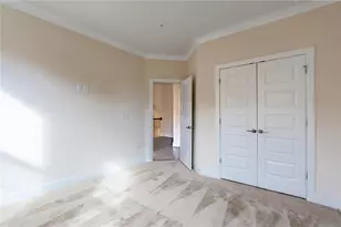 883 Stone Crest Rd, Atlanta, GA 30324 - Photo 19