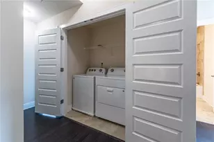 883 Stone Crest Rd, Atlanta, GA 30324 - Photo 23