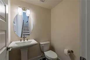 883 Stone Crest Rd, Atlanta, GA 30324 - Photo 17