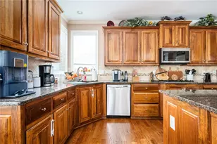 1874 Chloe Ct, Lawrenceville, GA 30043 - Photo 17