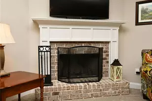 951 Oconee Ln, Commerce, GA 30529 - Photo 11