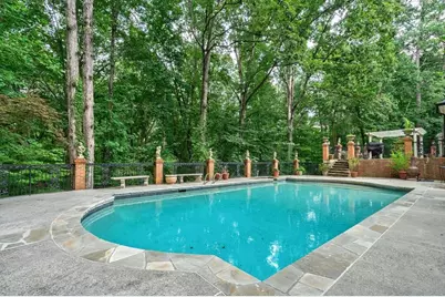 5715 Winterthur Lane, Atlanta, GA 30328 - Photo 9