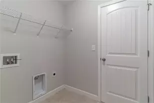 210 Birchin Dr, Woodstock, GA 30188 - Photo 17