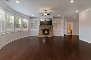 210 Birchin Dr, Woodstock, GA 30188 - Photo 9