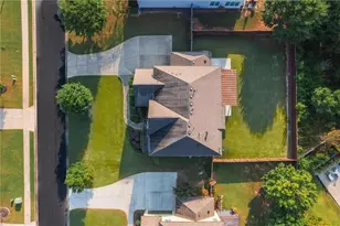 210 Birchin Dr, Woodstock, GA 30188 - Photo 43