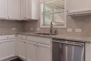 210 Birchin Dr, Woodstock, GA 30188 - Photo 15