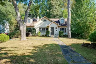 2083 Rugby Ave, College Park, GA 30337 - Photo 3