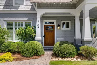 2109 W Rugby Avenue, Atlanta, GA 30337 - Photo 5